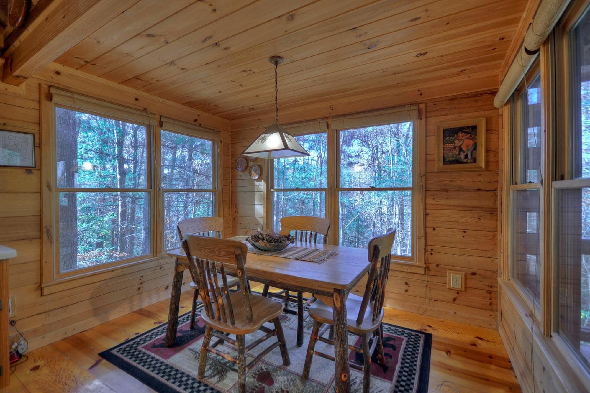 Knotty Pines Pet-Friendly Gas Fireplace Plus A Firepit Cherry Log Exteriör bild