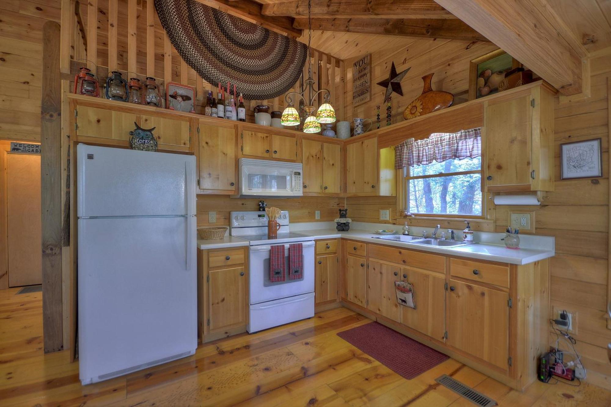 Knotty Pines Pet-Friendly Gas Fireplace Plus A Firepit Cherry Log Exteriör bild