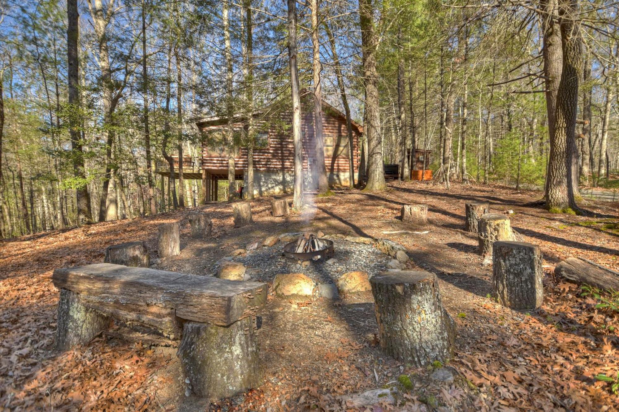 Knotty Pines Pet-Friendly Gas Fireplace Plus A Firepit Cherry Log Exteriör bild